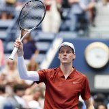 Jannik Sinner n'a eu aucun souci pour rallier le 3e tour de l'US Open. KEYSTONE/EPA/SARAH YENESEL